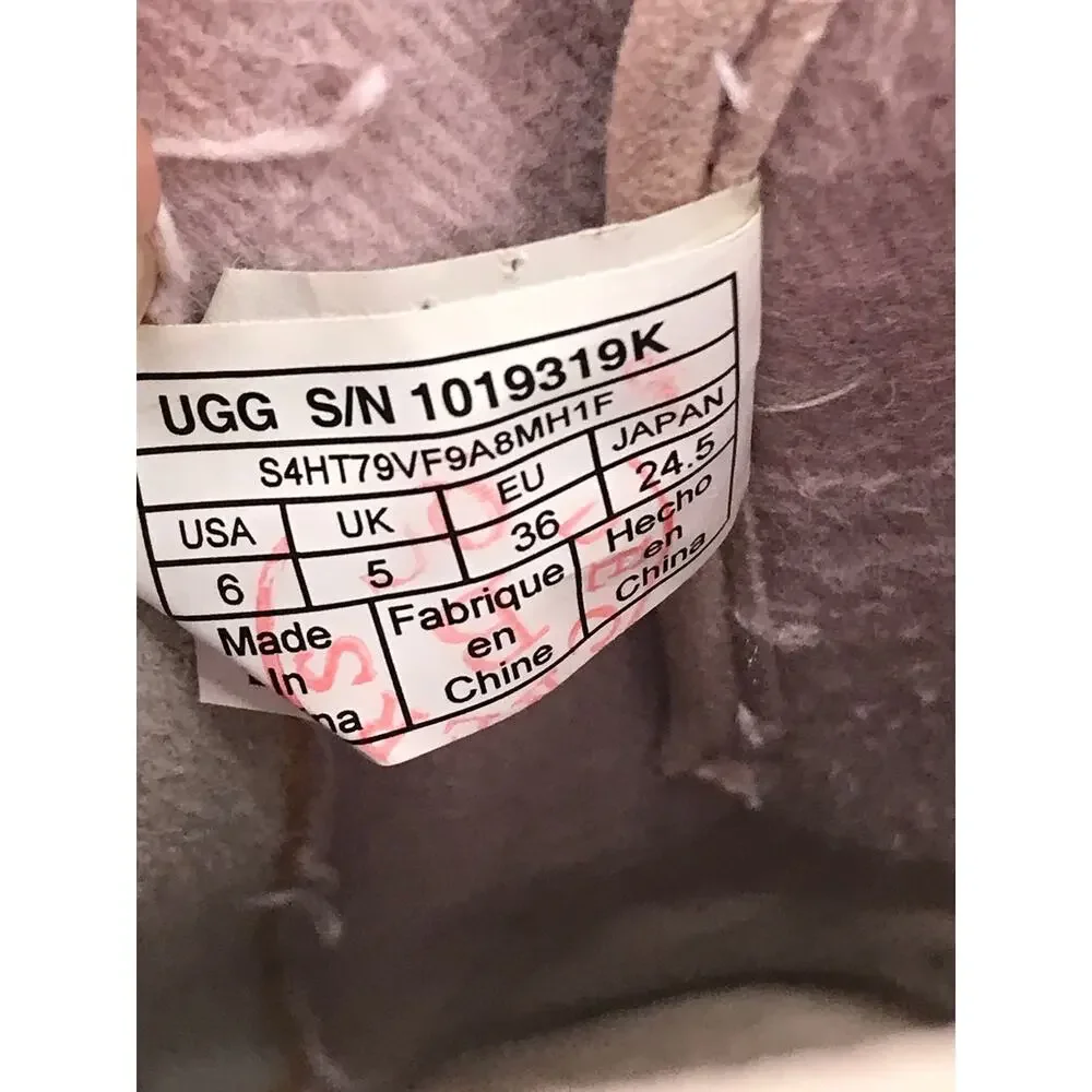 UGG Girls Corene Silver Metallic Suede Pink Lace Up Boots Size 6
